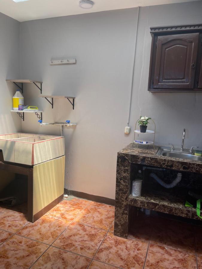 Relax In Downtown Alajuela 5 Min Near The Airport Apartment Exterior foto